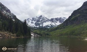 Maroon Bells unweit von Aspen, Colorado. Wenn Sie meinen, dass dieses Foto schön ist …