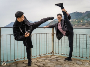 Tänzer-Kampfkünstler Eric Lam und Jeff Sun. (Foto: William Li) 