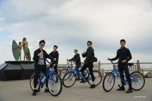 Eine Radtour entlang der Promenade von Virginia Beach bietet noch mehr Sehenswürdigkeiten …